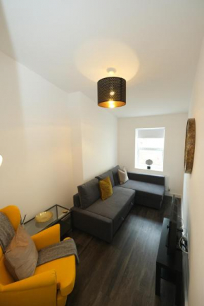 Air Host and Stay - Lewbry House Apartments, Liverpool, UK